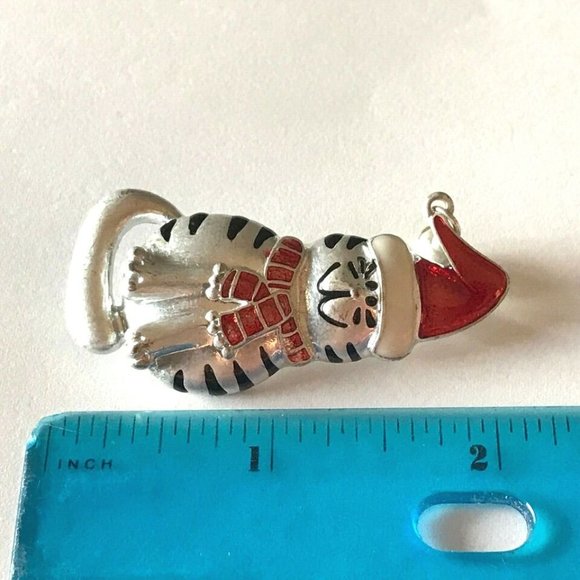 Vtg Santa Christmas Cat Brooch Pin Red Hat Scarf Bell Kitty Silver Plated Enamel - Picture 6 of 9